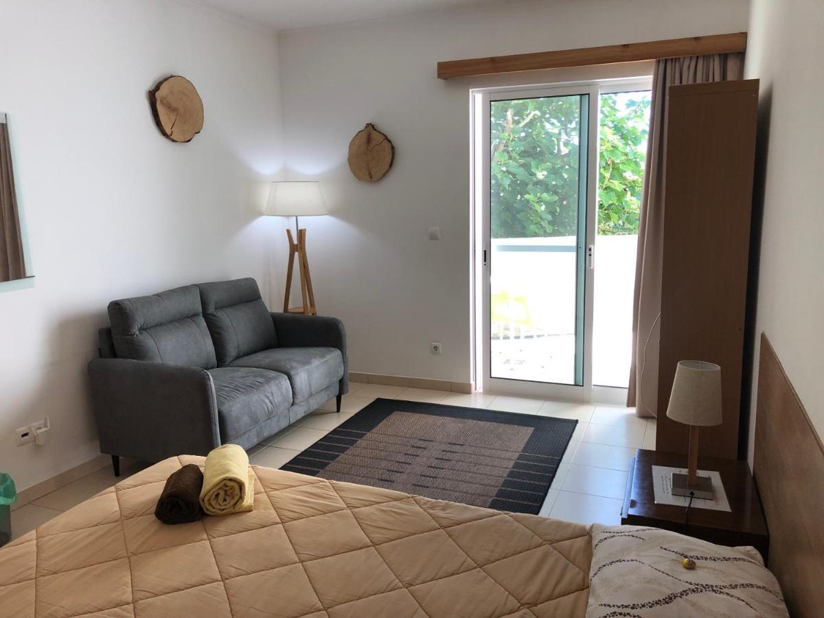 Azores Garden House - Private Suites & Apartments - Automatic Self Check-In Понта Делгада Екстериор снимка