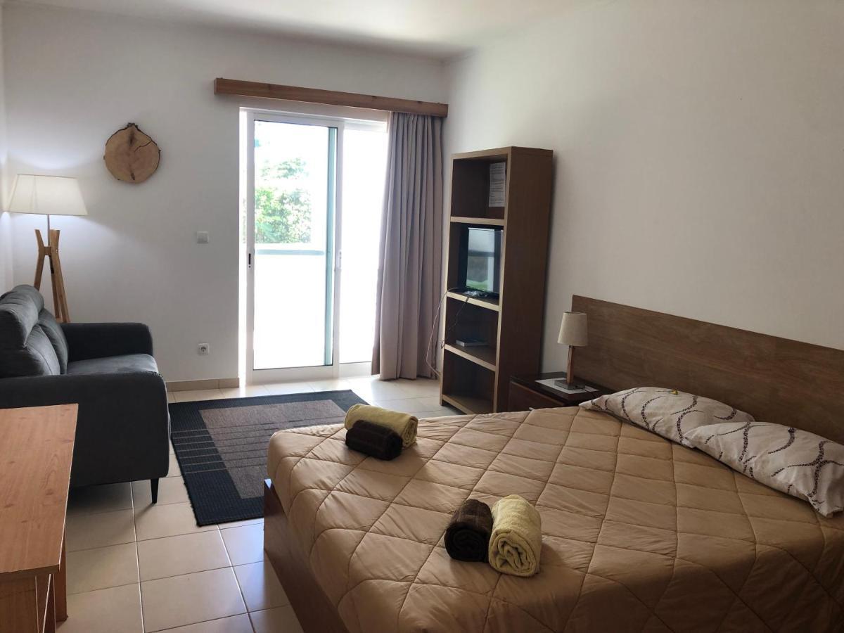 Azores Garden House - Private Suites & Apartments - Automatic Self Check-In Понта Делгада Екстериор снимка