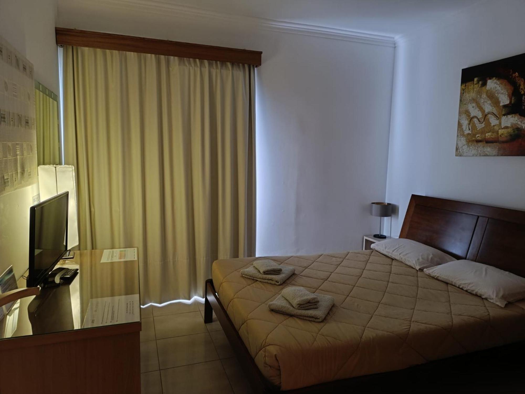 Azores Garden House - Private Suites & Apartments - Automatic Self Check-In Понта Делгада Екстериор снимка